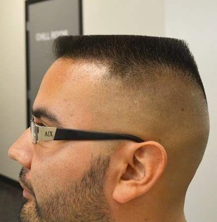 flattop haircut Army Haircut, Flattop Haircut, Crew Cut Hair, Classic Mens Hairstyles, Barber Haircuts, High Fade Haircut, Flat Top Haircut, Military Haircut, Beard Haircut