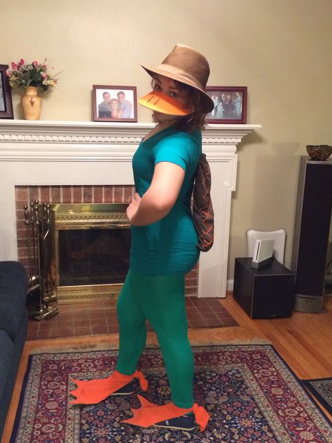 Super easy DIY (almost) no-sew Disney's Perry the Platypus costume! Made it myself for cheer team spirit day "Disney Day" Diy Perry The Platypus Costume, Perry The Platypus Costume Woman, Perry The Platypus Costume Couple, Perry The Platypus Halloween Costume, Perry And Doofenshmirtz Costume, Disney Day Spirit Week Outfits Easy, Disney Spirit Day, Disney Day Spirit Week, Perry The Platypus Costume