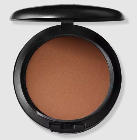 50% OFF!! - Studio Fix Powder Plus Foundation Comment below if you scored & share with a friend!! 👉#ad #dealoftheday #commissionsearned Mac Studio Fix Powder, Pressed Powder Foundation, Makeup Mac, Mac Studio Fix, Mac Studio, Studio Fix, Foundation Makeup, Makeup Studio, Mac Makeup