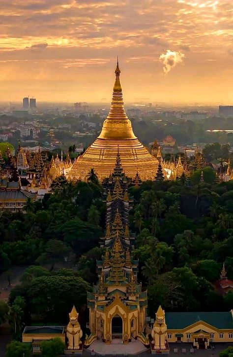 Bangkok Bucket List, Myanmar Photo, Buddhist Pagoda, Besties Pictures, Chatuchak Market, Things To Do In Bangkok, Shwedagon Pagoda, Yangon Myanmar, Myanmar Art