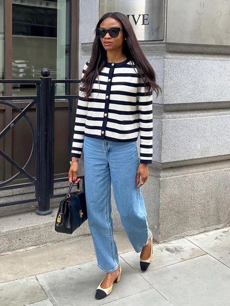 It's Official: These 9 High-Street Stores Do the Best Jeans Stripped Cardigan Outfit Fall, Striped Cropped Cardigan Outfit, Striped Crop Cardigan Outfit, Striped Lady Jacket Outfit, Striped Blazer Outfits For Women, Stripped Cardigan Outfits, Chanel Cardigan Outfit, Striped Jacket Outfit, Striped Cardigan Outfit