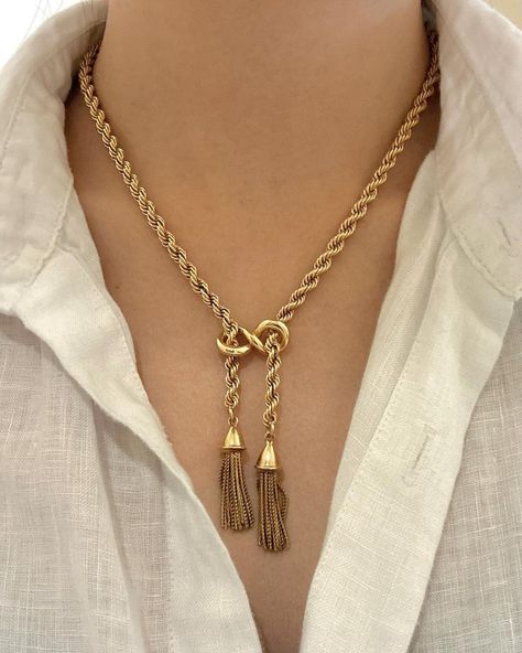 Infinity Knot, The Necklace, The Infinity, Rope Chain, Tassel Necklace, Jewelry Inspiration, Tassels, Dancing, 18k Gold