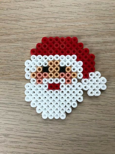 Perler Bead Ornaments Pattern, Perler Beads Pattern, Hama Beads Christmas, Christmas Perler Beads, Hamma Beads Ideas, Easy Perler Bead Patterns, Easy Perler Beads Ideas, Beads Pattern, Fuse Bead Patterns