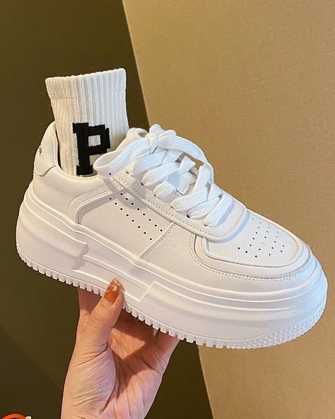 Link in bio 2023 New U Leather Women's White Casual Woman Vulcanize Sneakers Breathable Sport Walking Running Platform Flats Shoes Original price: PKR 13632.47 Now price: PKR 6007.77 #sale #sneakers #shoes #aliexpress #shopping #onlineshopping #viral Platform Flats, Brand Clothes, Lace Up Wedges, White Leather Sneakers, Breathable Sneakers, Casual Sport Shoes, Flats Shoes, Platform Sneakers, White Casual