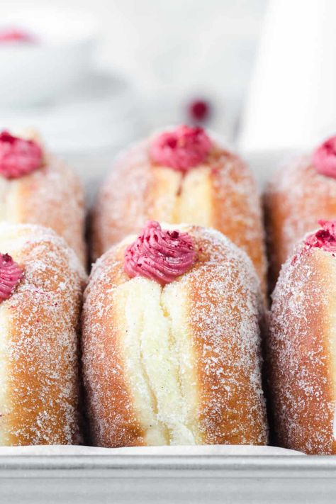 Raspberry Cheesecake Donuts - Short Stack Kitchen Raspberry Donut, Rasberry Cheesecake, Cheesecake Donut, Nutella Cinnamon Rolls, Cheesecake Cream, Valentines Recipes, Fox In The Snow, Strawberry Cinnamon Rolls, Valentines Recipes Desserts