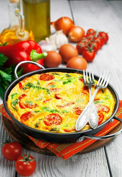 Tomato Egg Bake, Broccoli Frittata, Tomato Frittata, Broccoli Vegetable, Tomatoes And Cheese, Spinach Frittata, Nutritional Breakfast, Parmesan Broccoli, Creamed Onions