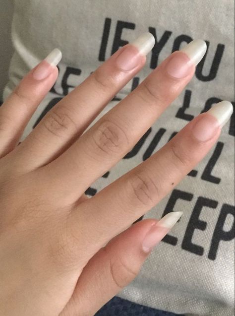 Long Nature Nails, Mid Length Natural Nails, Hyperrealistic Natural Nails, Pretty Natural Nails Ideas, Nice Nails Natural, Natural Grown Out Nails, Fake Nails That Look Natural, Normal Nails Natural, Fake Natural Nails