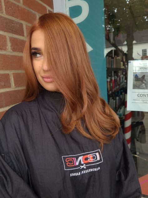 Rich copper brown. Very on trend at the moment. #eveshamhairdressers #eveshamhair #shoplocal #supportsmall #iconicsalons #joicouk #iconichairdressers #iconichairdressing #iconicevesham #redhairidols #copperhair #redhair #longredhair #redhairgoals #bronzehair Copper Red Hair, Bronze Hair, Copper Blonde, Skin Undertones, Cool Skin Tone, Balayage Color, Copper Hair Color, Long Red Hair, Pink Skin