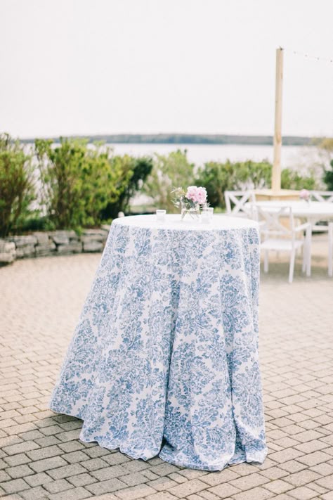 Blue And White Cocktail Table, Blue Toile Tablescape, Blue Floral Tablecloth Wedding, Blue And White Tea Party, Blue And White Backdrop, Wedding Coquette, Blue And White Party, French Blue Wedding, Chinoiserie Wedding