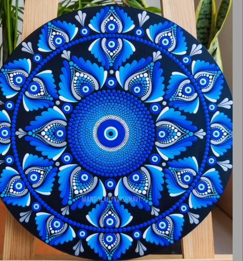 Evil Eye Dot Mandala, Wall Painting Mandala, Mandala Wall Painting, Mandala Letters, Evil Eye Mandala, Chakra Painting, Eye Mandala, Mandala Dot Art, Lippan Art