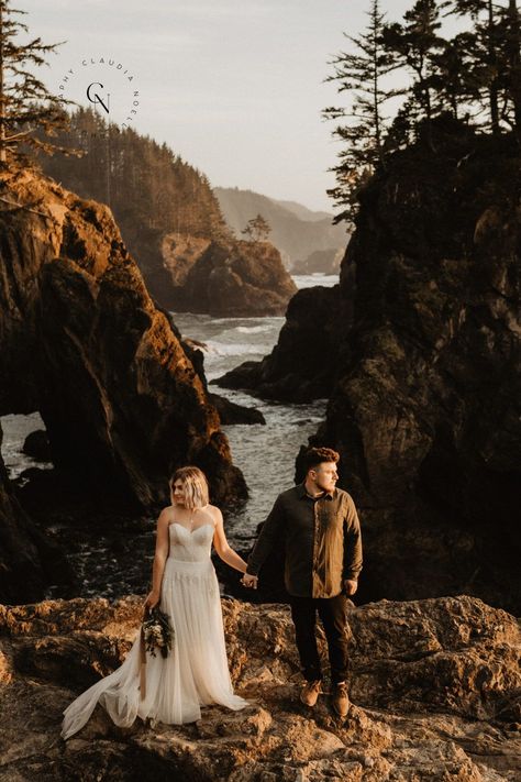 Handwritten Vows, Elopement Dresses, Elopement Venues, Wedding Venues Oregon, Coast Elopement, Elopement Dress, Michigan Wedding Photographer, Mountain Elopement, Cannon Beach