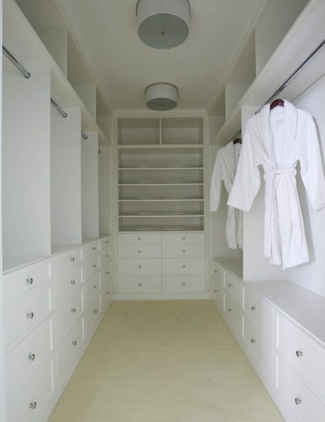 Small Walk In Closet, Custom Closet Design, Armoire Dressing, Walking Closet, Walk In Closet Design, Open Closet, Closet Layout, Shelves Storage, Storage Closet