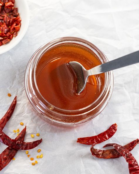 Homemade Hot Honey Recipe - Chiles and Smoke Homemade Hot Honey, Hot Honey Recipe, Hot Honey, Stir Fry, Pickles, Jam, Condiments, Honey, Sauce