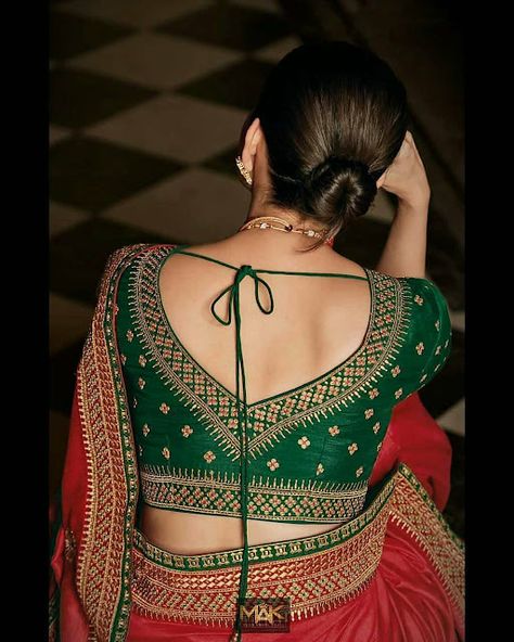 Silk Saree Blouse Designs Patterns, Latest Blouse Designs Pattern, Pattu Saree Blouse Designs, Backless Blouse Designs, New Saree Blouse Designs, Traditional Blouse Designs, Latest Model Blouse Designs, Saree Designer, Fashionable Saree Blouse Designs