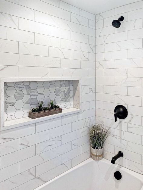 Bathroom Wall Tile Design Idea Tile Surround Bathtub, Tub Tile Surround Ideas, Bathtub Tile Surround Ideas, Tile Bathtub Surround, Tiled Tub Surround, Bathtub Surround Ideas, Tiled Bathtub, Bathtub Tiles, Bathtub Tile Surround