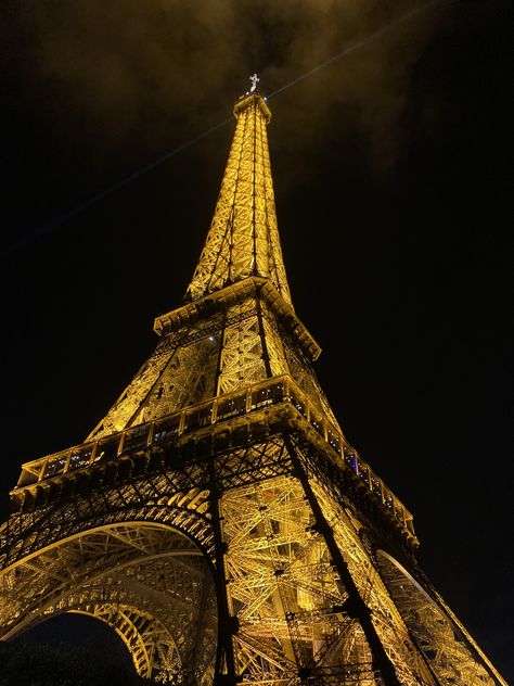 #parisbynight #paris #toureiffel #night #aesthetic Late Night Paris Aesthetic, Paris At Night Aesthetic, Paris Night Aesthetic, Paris Aesthetic Night, Paris Aesthetic, Paris At Night, Night Aesthetic, Paris, Pins