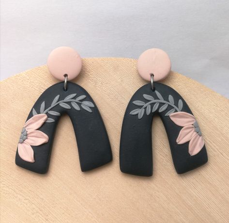 Fancy Clay Earrings, Diy Clay Jewelry, Flower Jewelry Diy, Jewelry Polymer Clay, Polymer Clay Flower Jewelry, Diy Earrings Polymer Clay, Polymer Clay Jewelry Tutorials, Handmade Clay Jewelry, Polymer Earrings