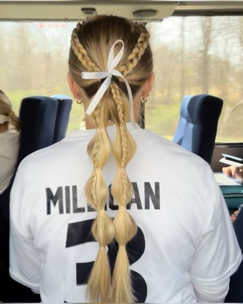 Softball Bubble Braid Hairstyles, Cheer Gameday Hair, Volleyball Pigtail Hairstyles, Volleyball Hair Styles Cute, Braiding Boyfriends Hair, Cute Hairstyles Out Of Your Face, Volleyball Tryout Hairstyles, Girl Wrestling Hairstyles, Xc Race Hairstyles