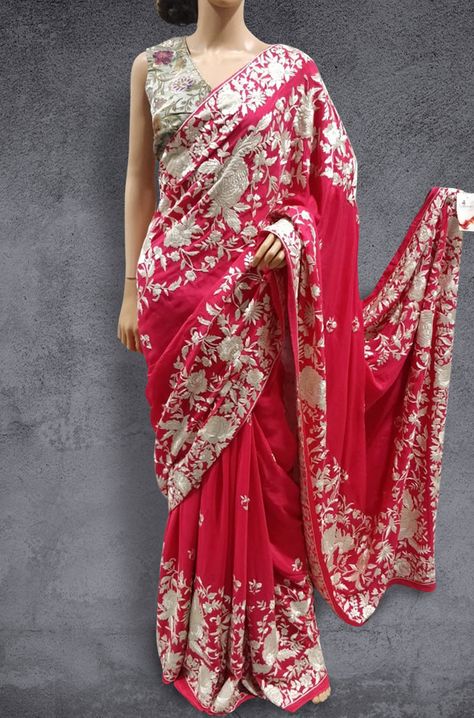 Parsi Saree, Gara Embroidery, Thread Work Saree, Dress Stole, Embroidery Sarees, Fashion Sarees, Wedding Saree Indian, Embroidery Saree, Trendy Sarees