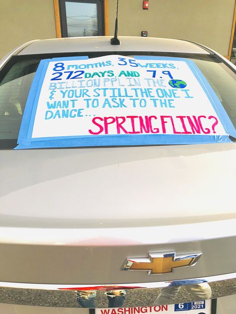 Spring Fling Proposal Ideas, Spring Fling Poster Ideas, Spring Fling Proposals, Cute Promposals, School Dance Ideas, Prom Posters, Cute Homecoming Proposals, Asking To Prom, Dance Proposal