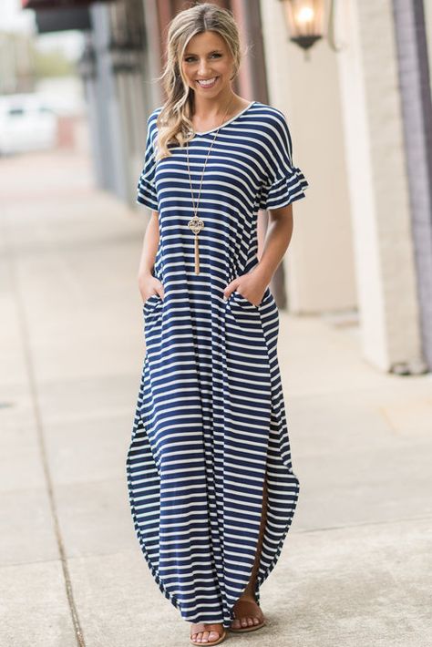 Maxi Dress Ideas, Off Shoulder Lace Dress, White Maxi Dress Boho, Long Sleeve Navy Dress, Cherry Print Dress, Latest Maxi Dresses, Short Beach Dresses, Lace Dress Casual, Short Dress White