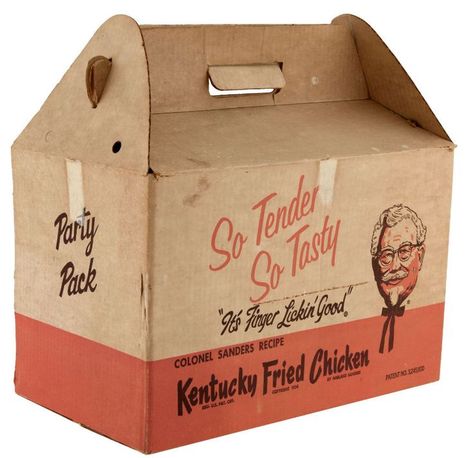 Kfc Box, Take Out Packaging, Fried Chicken Kfc, Kfc Restaurant, Chicken Brands, Kentucky Fried Chicken, Chicken And Chips, Kentucky Fried, Food Branding