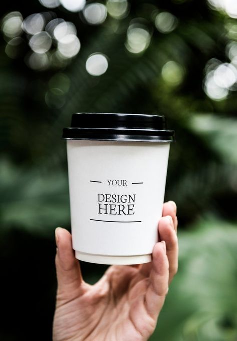 Closeup of hand holding paper cup | Free Psd #Freepik #freepsd #mockup #design #hand #template Hand Holding Paper, Holding Paper, Coffee Shop Photography, Coffee Barista, Web Design Resources, Coffee Cup Design, Brewing Equipment, Local Coffee Shop, Coffee Photography