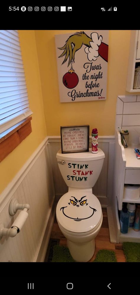 Stink Stank Stunk Toilet, Grinch Bathroom, Toliet Paper Holder, Stink Stank Stunk, Grinch Christmas Tree, Grinch Party, Twas The Night, Svg For Cricut, Grinch Christmas