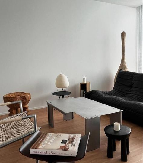 Ikea Lomviken, Steel Decor, Living Room Inspo, Room Inspiration Bedroom, Apartment Interior Design, Apartment Interior, Decorating Blogs, Residential Design, Interior Inspo