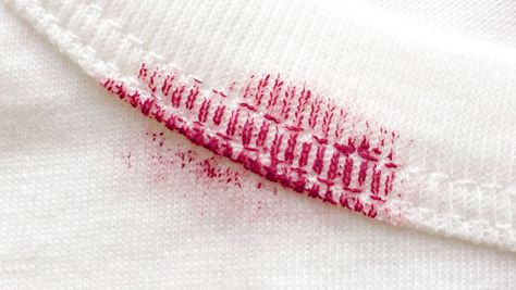 How To Get Lipstick Stains Off Clothing Remove Lipstick From Clothes, Removing Lipstick Stains, Remove Makeup Stains, Magazine Lifestyle, White Lipstick, Cleaning Diy, Stain On Clothes, Lipstick Stain, Makeup Wipes