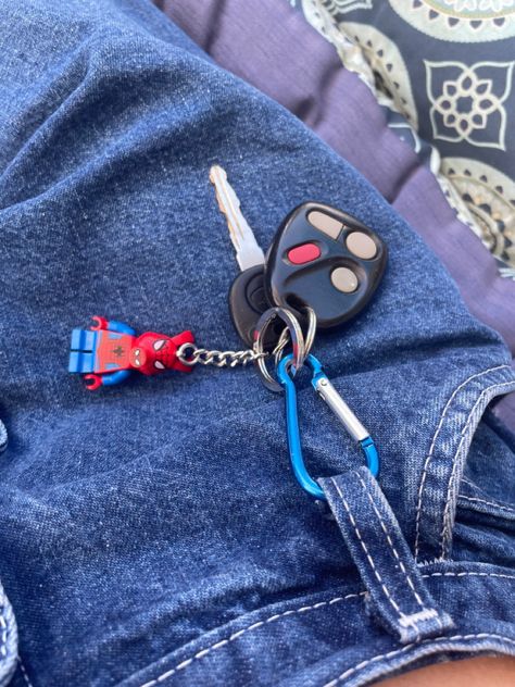 Pants Accessories Men, Men’s Car Accessories, Car Decorations Interior Men, Men Car Accessories, Spider-man Car, Cool Car Accessories For Guys, Car Key Lanyard, Men’s Keychain, Car Key Keychain