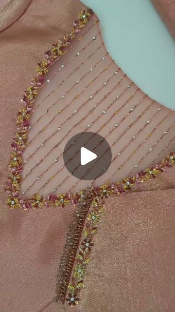 Wedding Blouses, Blouse Inspiration, Aari Blouse, Embroidered Designs, Saree Blouse Designs, Embroidered Design, Saree Blouse, Blouse Designs, Blouses