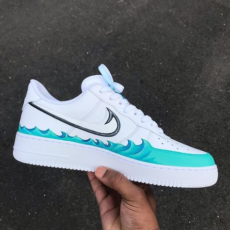 The Custom Movement on Instagram: “Fisherman AF1’s🐟 Leave a like | comment your thoughts💭 @thecustommovement - custom sneakers by independent artists👟 📸: @_jackoat_” Painting Nikes, Zapatillas Nike Air Force, Painted Shoes Diy, Custom Sneakers Diy, Custom Painted Shoes, Custom Shoes Diy, Nike Shoes Air Force, Air Shoes, White Nike Shoes