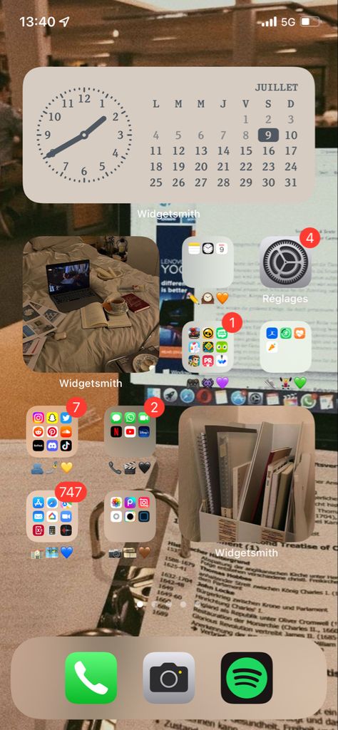 School Phone Theme, Study Homescreen, Phone Aesthetic Organization, Study Widget, Homescreen Widgets, Iphone Ideas, Phone Decor, Library Aesthetic, Phone Inspo