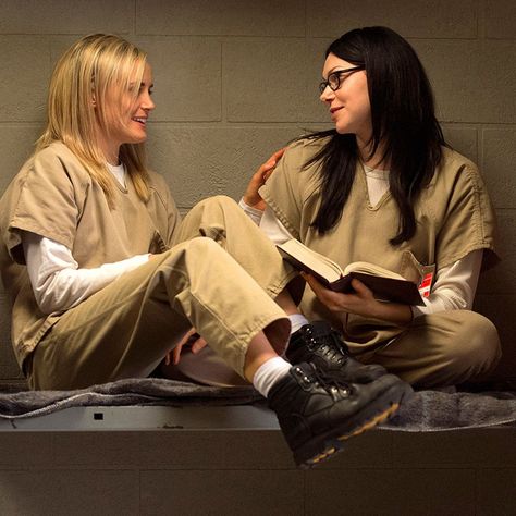 New Black Hairstyles, Piper Chapman, Video Sport, Alex And Piper, Alex Vause, Kate Mulgrew, Taylor Schilling, Laura Prepon, Natasha Lyonne