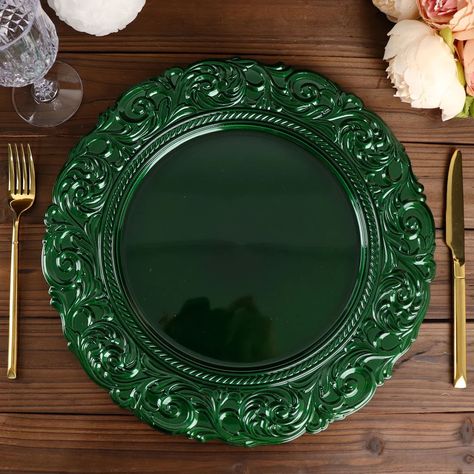 Indulge in the luxury of our 14" Hunter Emerald Green Vintage Plastic Serving Plates. ✓ Buy now and enhance your dining experience! Green And Gold Birthday Party, Green And Gold Birthday, Green Charger Plates, Princess And The Frog Wedding, Acrylic Charger Plates, Green Table Settings, Disposable Serving Trays, Frog Wedding, New Years Celebration