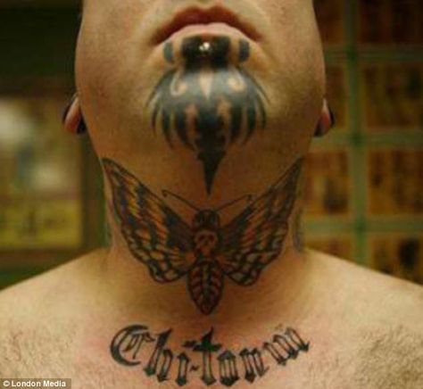 I've got you... blunder my skin! Hilarious photos of misspelled tattoos reveal why you should take a dictionary when you get body art Chin Tattoo Men, Simple Tato, Misspelled Tattoos, 88 Tattoo, Chin Tattoo, Tattoo Mistakes, Tool Tattoo, Mechanic Tattoo, Tattoo Fails