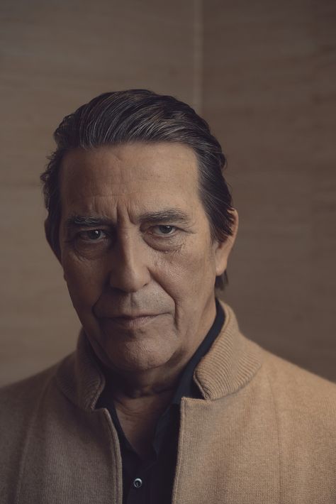 Ciarán Hinds taps his own memories to play 'Belfast's' Pop - Los Angeles Times Ciarán Hinds, English People, Ciaran Hinds, Nuclear Winter, Royal Shakespeare Company, Kenneth Branagh, Impossible Dream, Dramatic Arts, Working Class