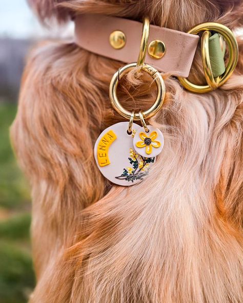 𝔾𝕠𝕝𝕕𝕖𝕟𝕣𝕠𝕕 Tag 4/6 of the Spring Garden Collection Releasing May 6th at 10 am EST! . . . . . . . Golden retriever puppy, golden puppies, cute puppy, golden puppies, field golden retrievers, puppies, puppy of the day, golden retriever of the day, dog life, dogs of Instagram, red golden retrievers, floof of the day, pupfluencer, dog influencer, puppy influencer, polymer clay, floral art, dog tag, flower dog tag, dog ID tag, polymer clay art, Etsy shop, small business, spring Garden Collection Dog Influencer Ideas, Polymer Clay Dog Tags, Dog Tag Ideas, Red Golden Retrievers, Golden Retriever Accessories, Dog Influencer, Golden Retrievers Puppies, Pet Store Ideas, Handmade Dog Leash