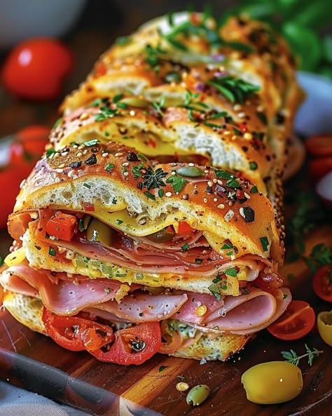 Clean Eating High Protein, Eating High Protein, Breakfast Ideas Healthy Clean Eating, Sandwich Melts, Salad Italian, Muffuletta Sandwich, Breakfast Ideas Healthy, Olive Salad, Italian Meats