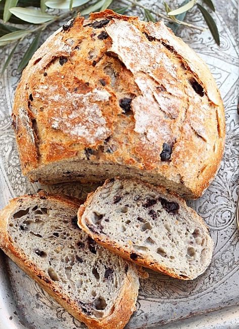 Rustic Whole Wheat Bread Recipe, Bread Recipe Bread Machine, Kalamata Olive Bread, Olive Bread Recipe, Ciabatta Recipe, Rustic Italian Bread, Whole Wheat Bread Recipe, Italian Bread Recipes, Step By Step Recipes