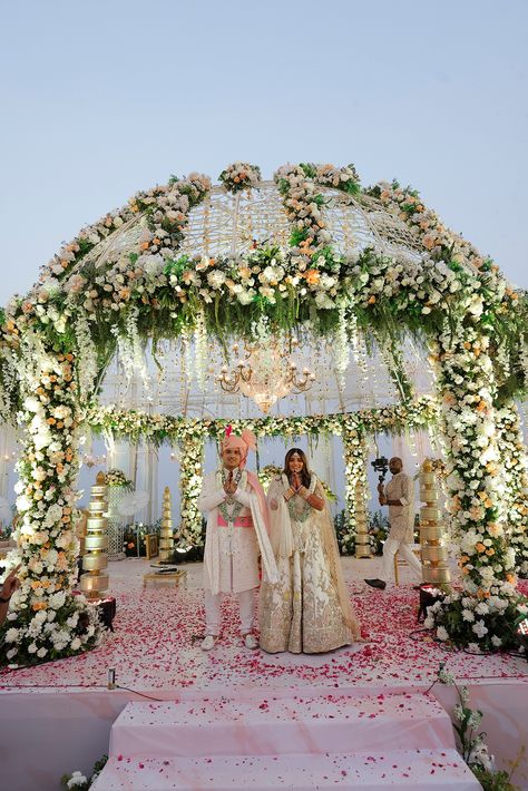 mandap ideas mandap ideas mandap decoration roses decor pink mandap inspo indian wedding decor floral mandap wedding decor Indoor Wedding Mandap Decoration, Dome Mandap, Open Mandap, Best Indian Wedding Dresses, Mandap Design, Mumbai Wedding, Wedding Mandap, Wedding Decor Style, Engagement Celebration