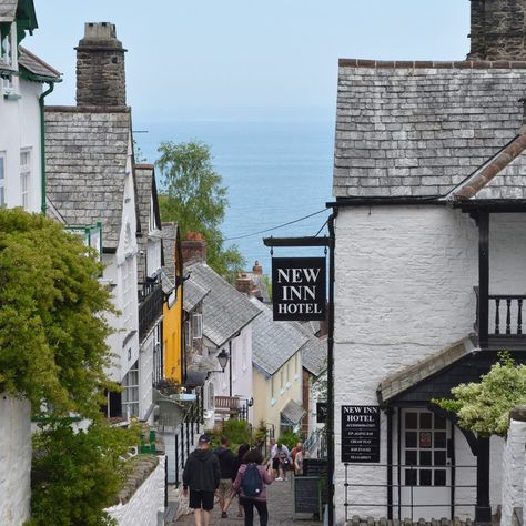 A day trip to Clovelly, North Devon • Look With New Eyes Clovelly Devon, Summer By The Sea, Fishermans Cottage, South West Coast Path, Stone Fountains, Beach Cafe, Small Waterfall, North Devon, The Tourist