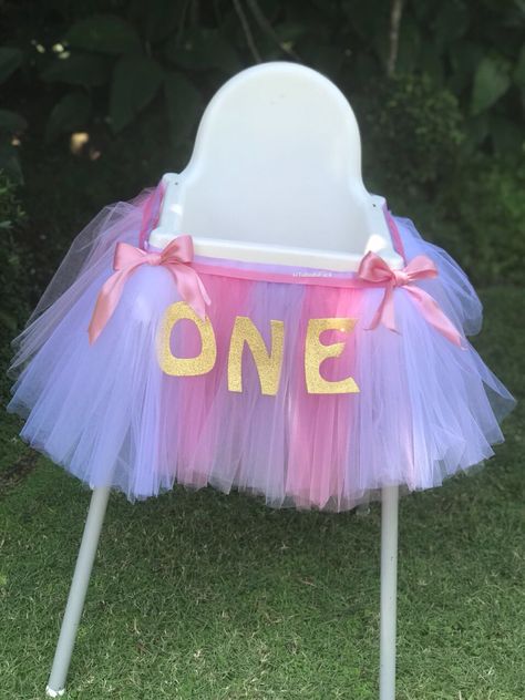 Diy Chair Covers, High Chair Tutu, Tiffany Chair, Comfortable Living Room Chairs, Comfy Accent Chairs, Girls Birthday, Tutu Skirt, Bar Chairs, Birthday Ideas