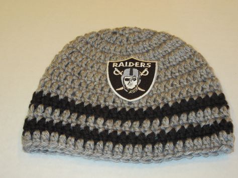 Oakland Raiders beanie Raiders Beanie, Mens Crochet, Chatty Cathy, Crochet Beanies, Foot Ball, Crochet Cross, Handmade Hat, Oakland Raiders, Crochet Beanie