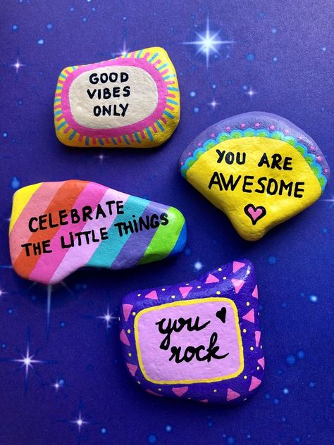 Kindness Painting, Inspirational Rocks, Happy Rock, Stones Art, Rock Painting Ideas, Stone Art Painting, Painted Rocks Kids, Magic Stones, Painted Rocks Craft