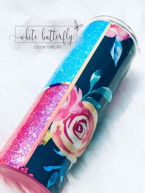 Epoxy Business, Split Tumbler, Epoxy Mugs, Yeti Designs, Tumblers Ideas, Tumbler Cups Personalized, Tumblers Designs, Epoxy Cups, Glitter Tumbler Cups