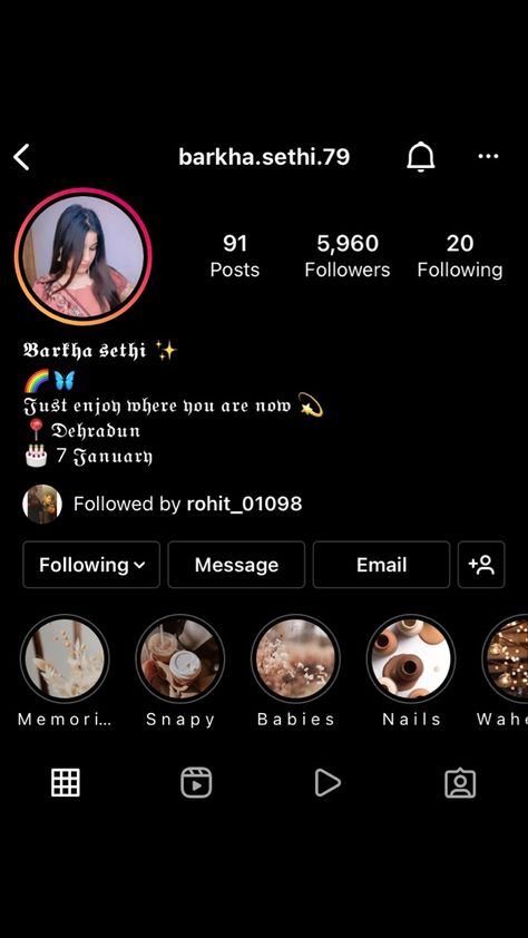 Instagram Bio Ideas For Doctors, Unique Instagram Bio Ideas, Bio For Instagram Unique Short Aesthetic, Stylish Bio For Instagram, Asthetic Instagram Username Girl, Hindi Bio For Instagram Unique, Unique Bio For Insta, Doctor Bio For Instagram, Arabic Bios For Instagram