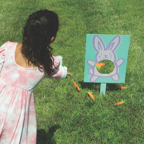 Bunny Birthday Games, Easter Carnival Games, Easter Games For Families, Easter Hunt Ideas, Easter Kids Activities, Easter Outdoor Games, Easter Class Party, Easter Party Activities, Kids Easter Egg Hunt