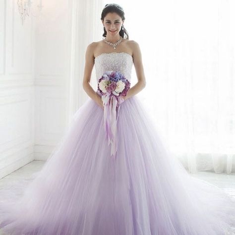 Utterly romantic lavender ombre gown from YNS Wedding with delicate lace details! #weddingdress #gown #lavender #dress #wedding #bride #praisewedding Purple Lace Wedding Dress, White And Lavender Wedding, Light Purple Wedding Dress, Purple Wedding Gown, Lavender Wedding Dress, Column Wedding Gown, Light Purple Wedding, Lavender Ombre, Ombre Wedding Dress